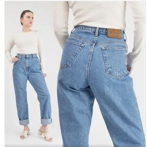 Vintage Calvin Klein High-Waisted tapered Jeans size 12